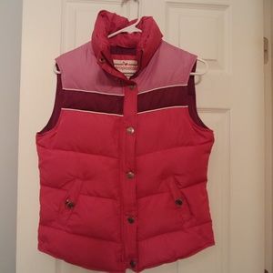 Aeropostale puffer vest, size medium